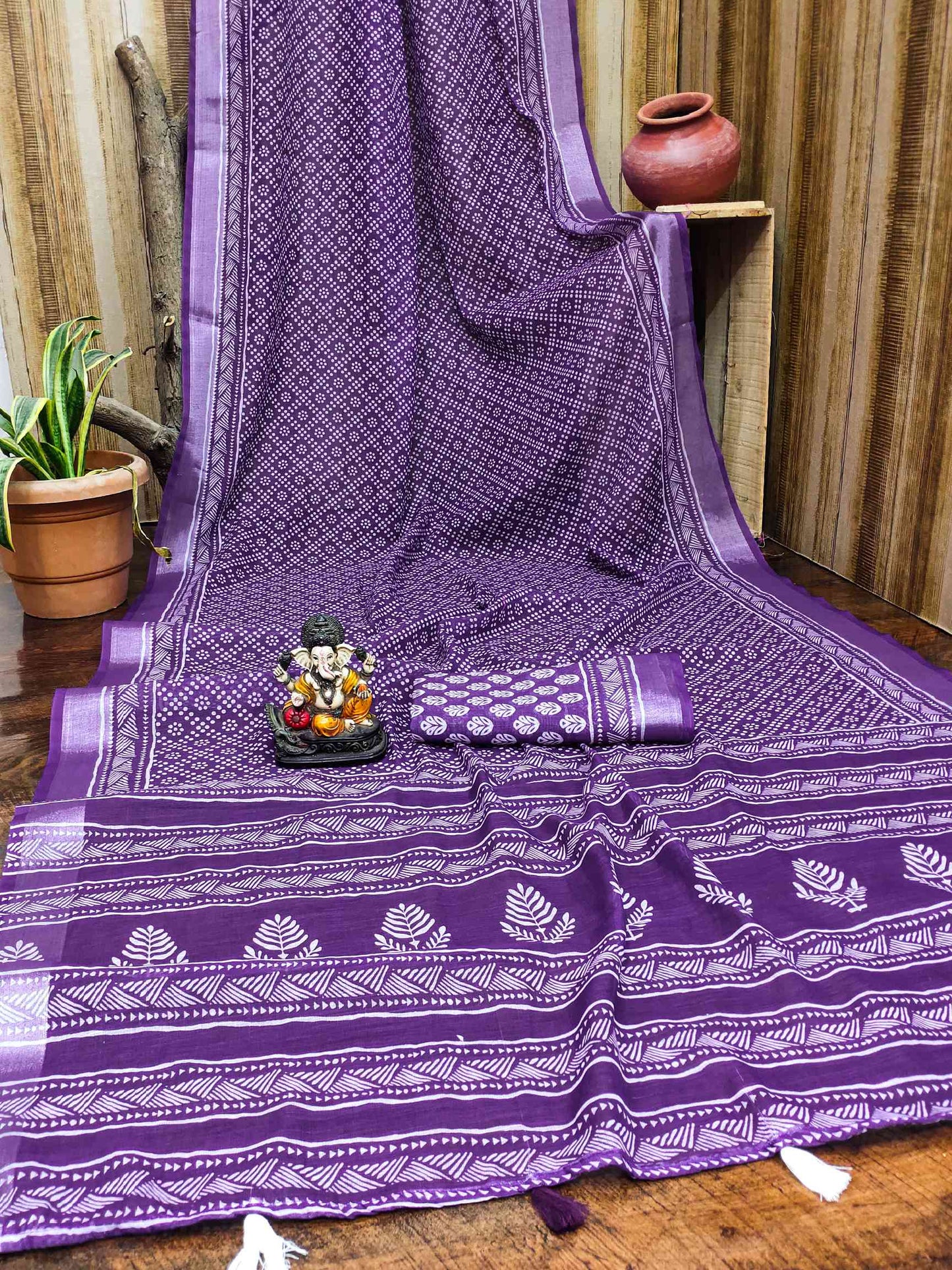 Premium Soft Linen Cotton Saree with Digital Batik Print & Silver Woven Border YNF