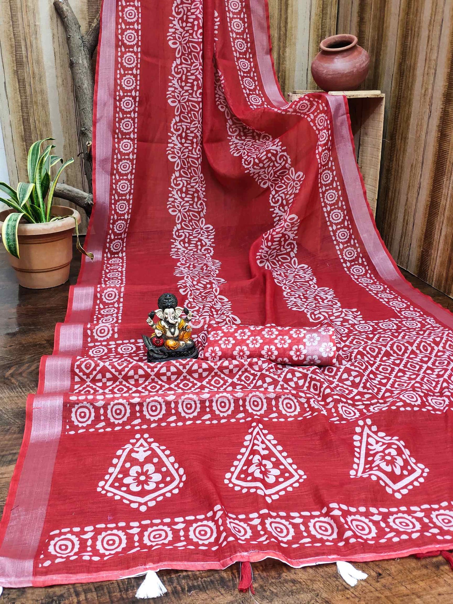 Premium Soft Linen Cotton Saree with Digital Batik Print & Silver Woven Border YNF