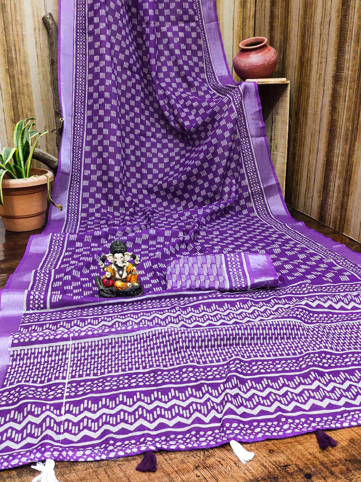 Premium Soft Linen Cotton Saree with Digital Batik Print & Silver Woven Border YNF