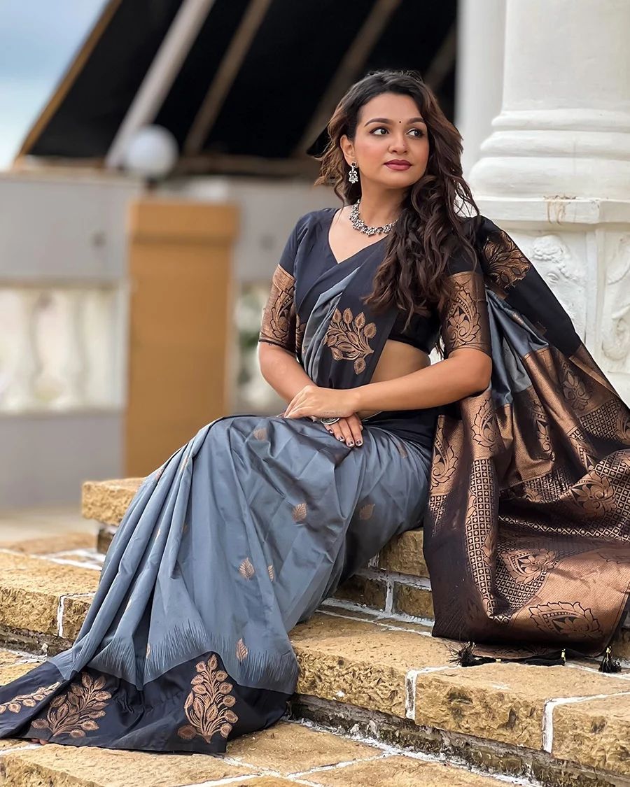Luxurious Banarasi Soft Silk Saree with Gold Zari & Heavy Brocade Work | 5.5 M Length | 5 Color Options | Traditional Elegance YNF