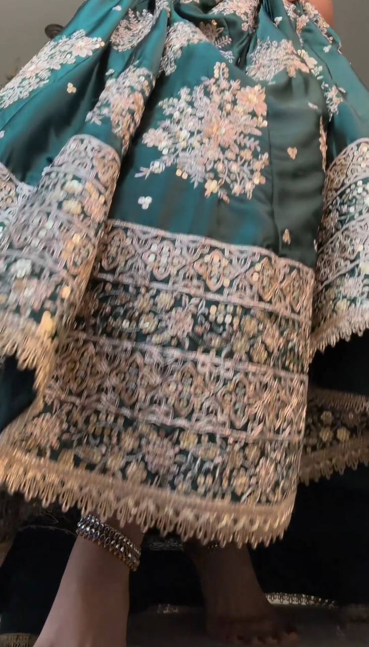 Elegant Japan Jastin Thread & Sequin Work Lehenga Set YNF