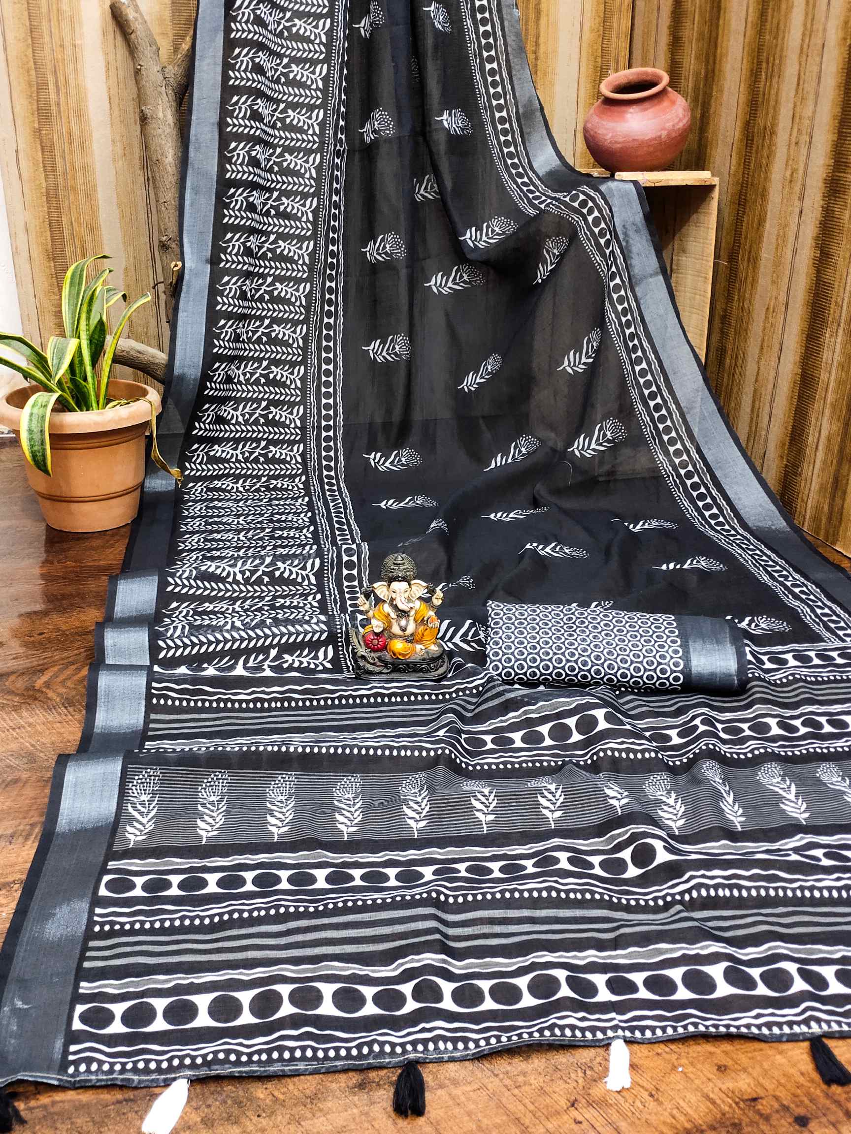 Premium Soft Linen Cotton Saree with Digital Batik Print & Silver Woven Border YNF