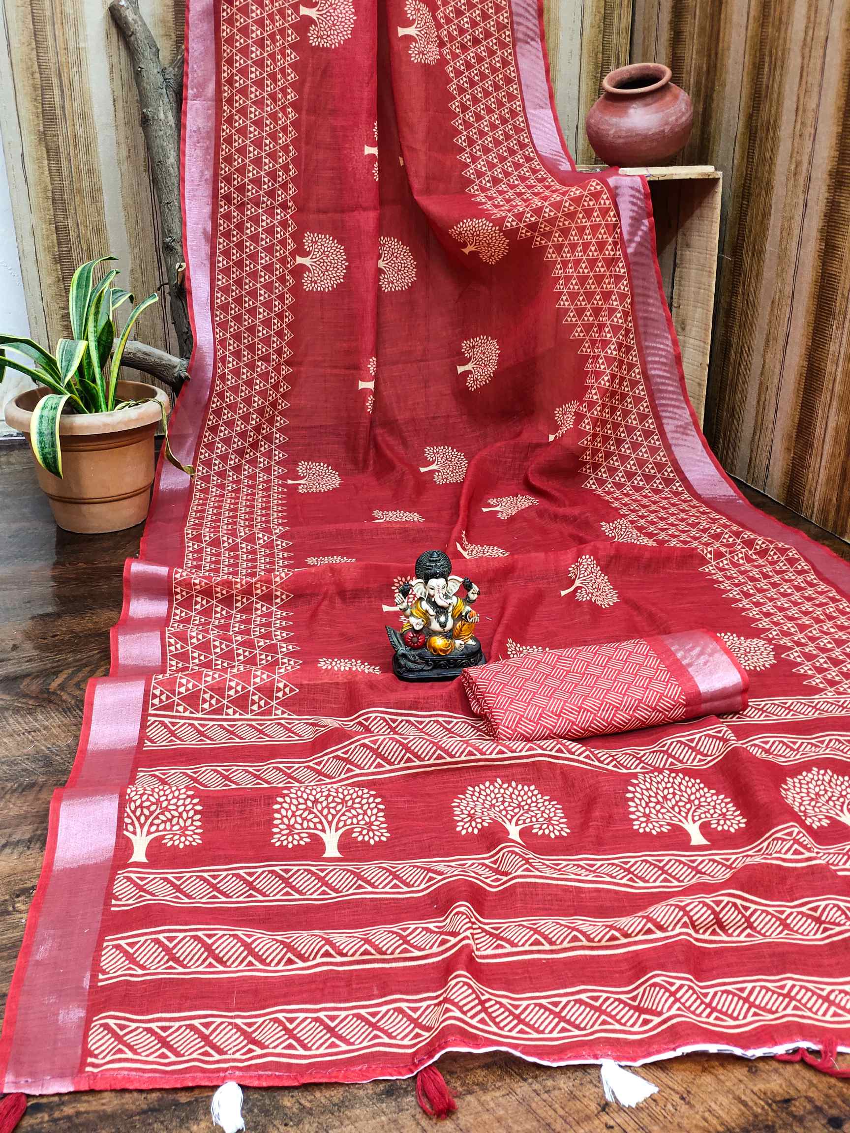 Premium Soft Linen Cotton Saree with Digital Batik Print & Silver Woven Border YNF
